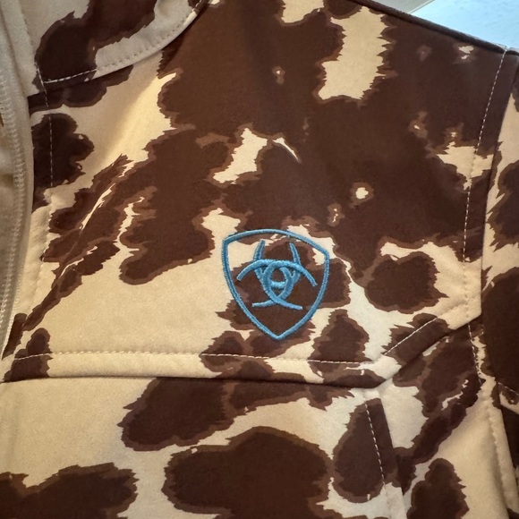 Ariat Women's Cow Print Ski Jacket - Picture 2 of 4
